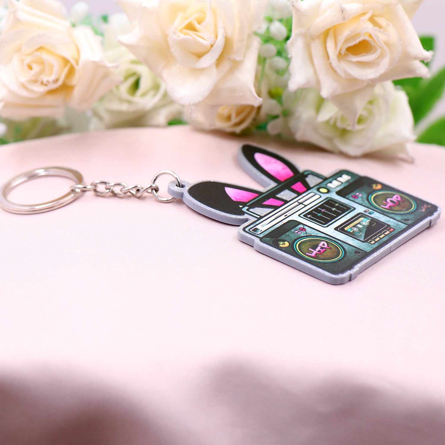 Venta al por mayor Conejito De Pascua Radio Llavero Creativo